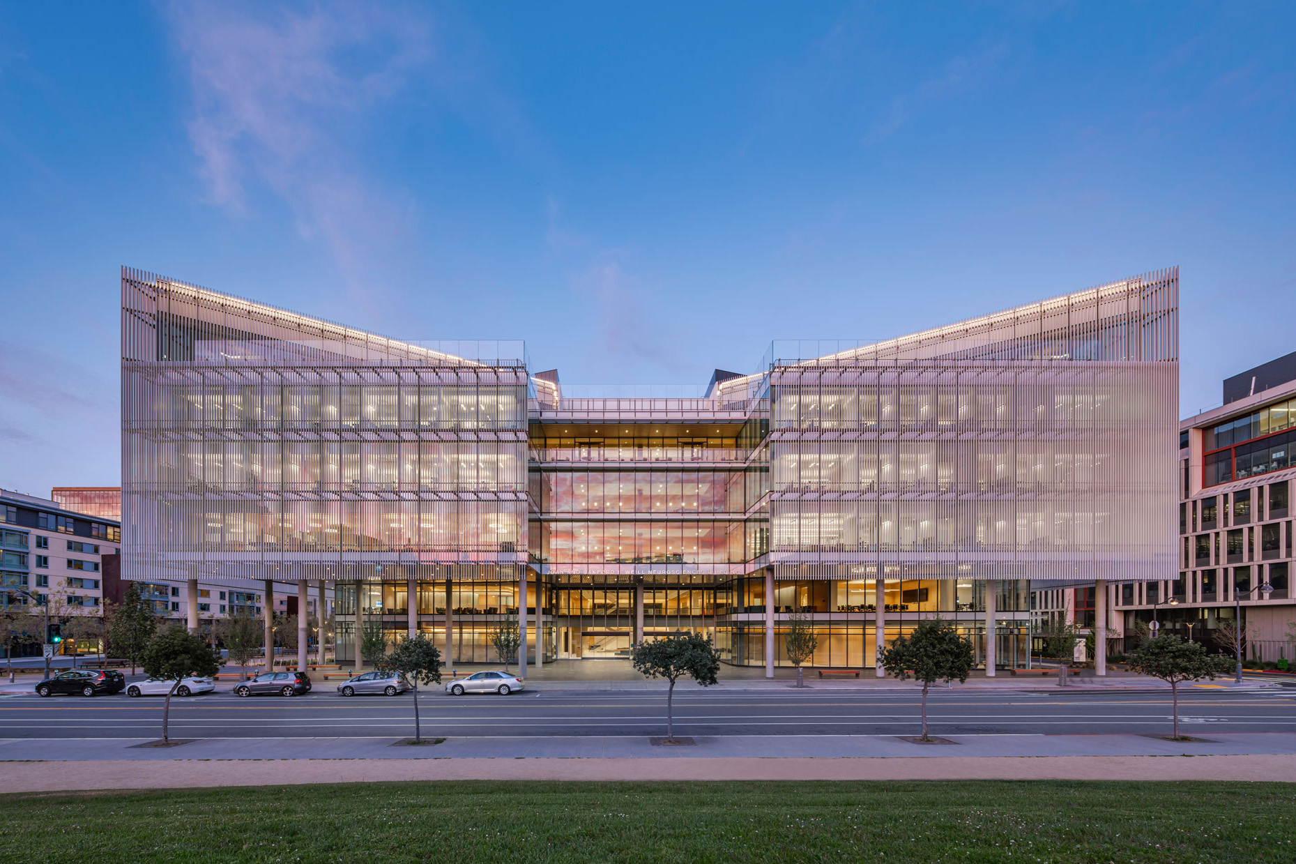 Weill-Neurosciences-Building_exterior-crop